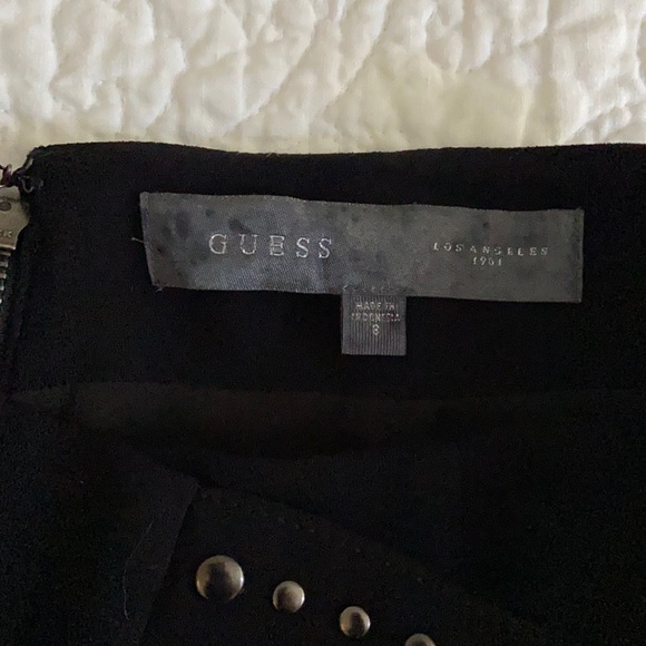 Guess skirt - Picture 2 of 4